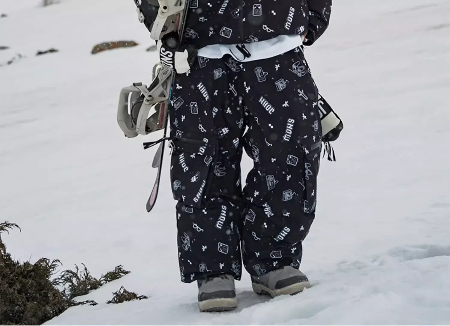 Women’s Waterproof Windproof Ski Suit Set
